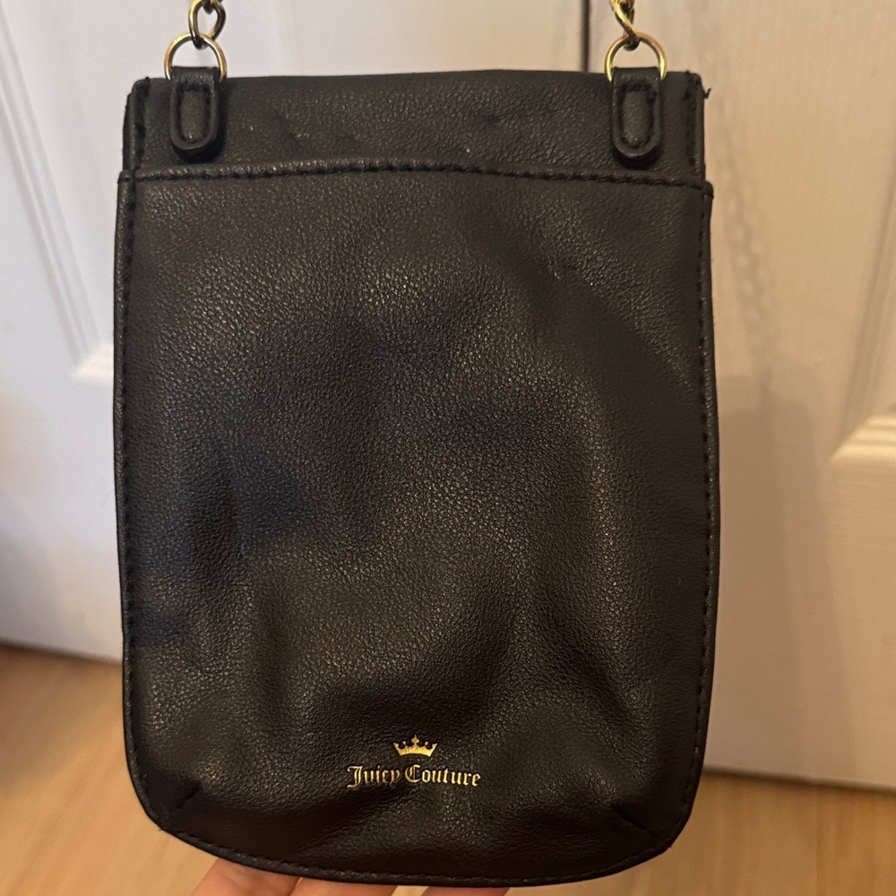 Juicy Couture Black Crossbody Bag with Gold Chain - Picture 4 of 10
